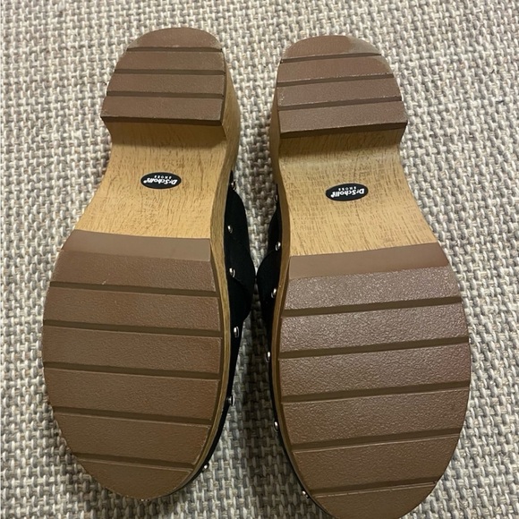 Dr. Scholl's Faux Leather Comfort Clogs Faux Leather Wood Slip On Black
Size 9 - Picture 4 of 6